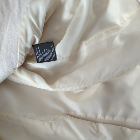 Vintage DKNY white with black and white belt peacoat size 6 - Picture 8 of 15